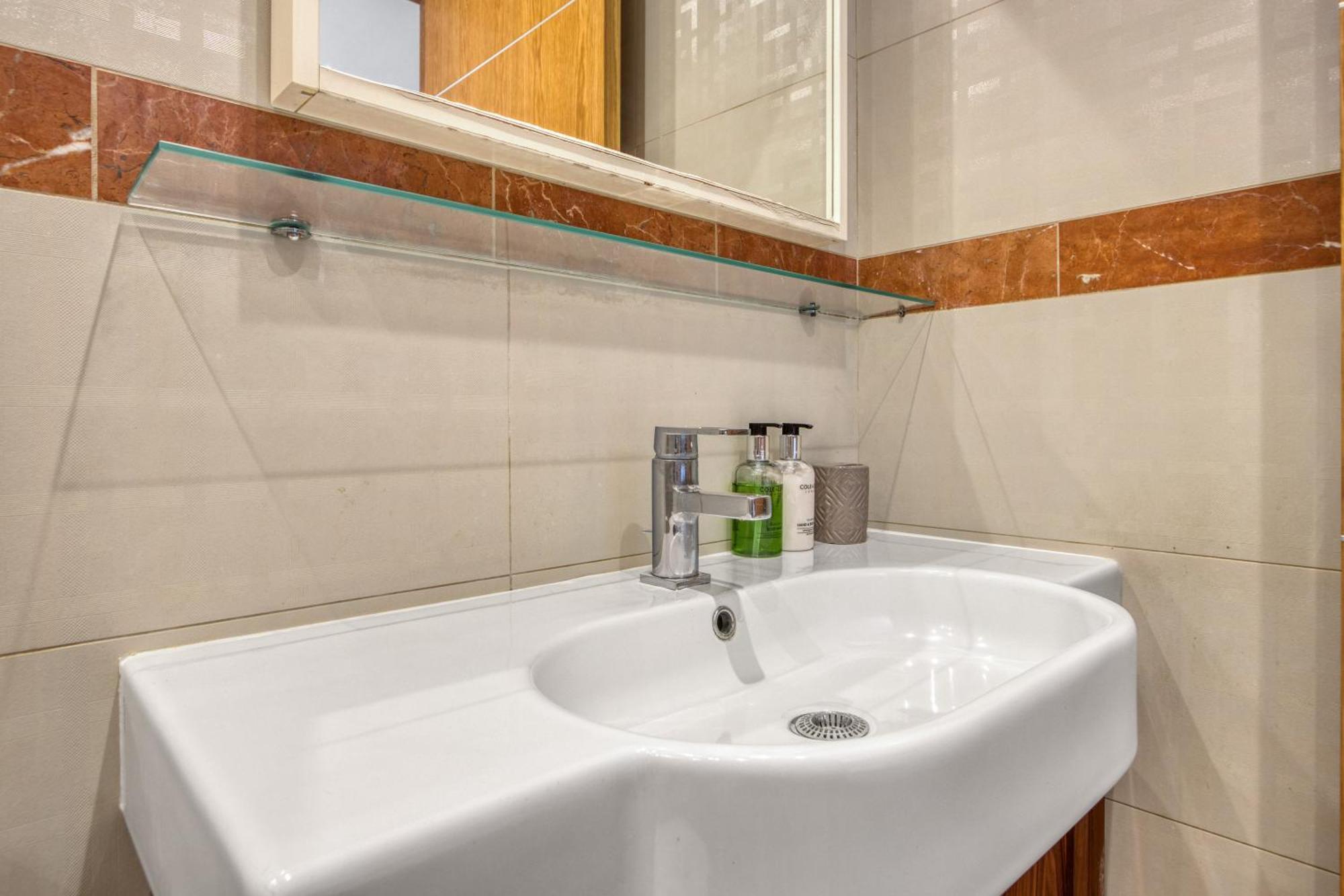 Apartment Spacious 3br Flat With Ac 3 Ensuite Bidets Near Selfridges And Hyde Park