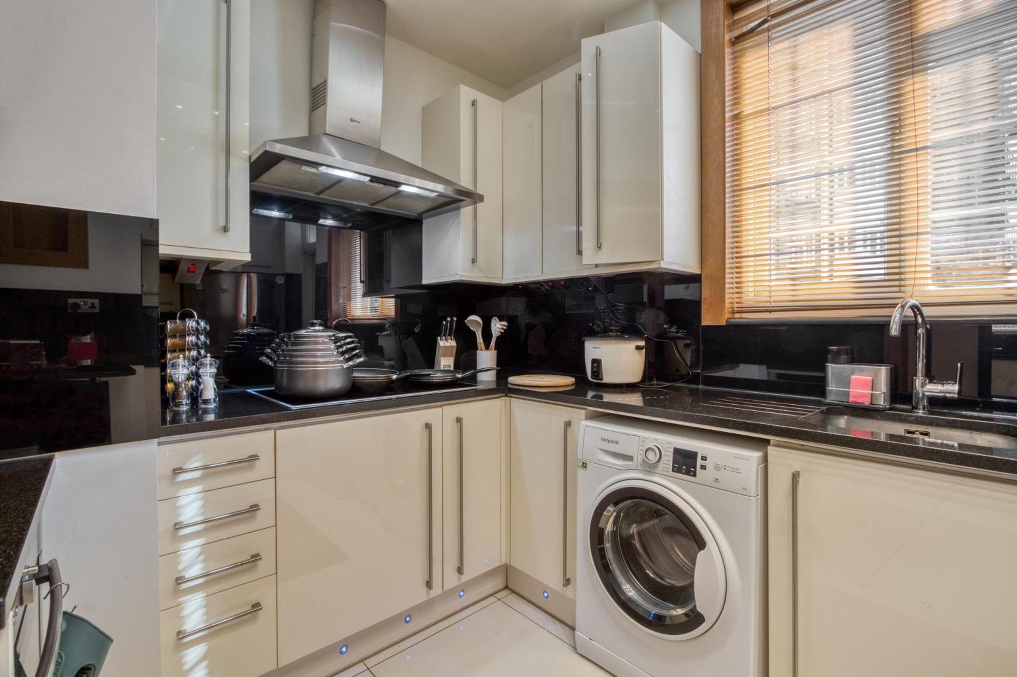 Apartment Spacious 3br Flat With Ac 3 Ensuite Bidets Near Selfridges And Hyde Park
